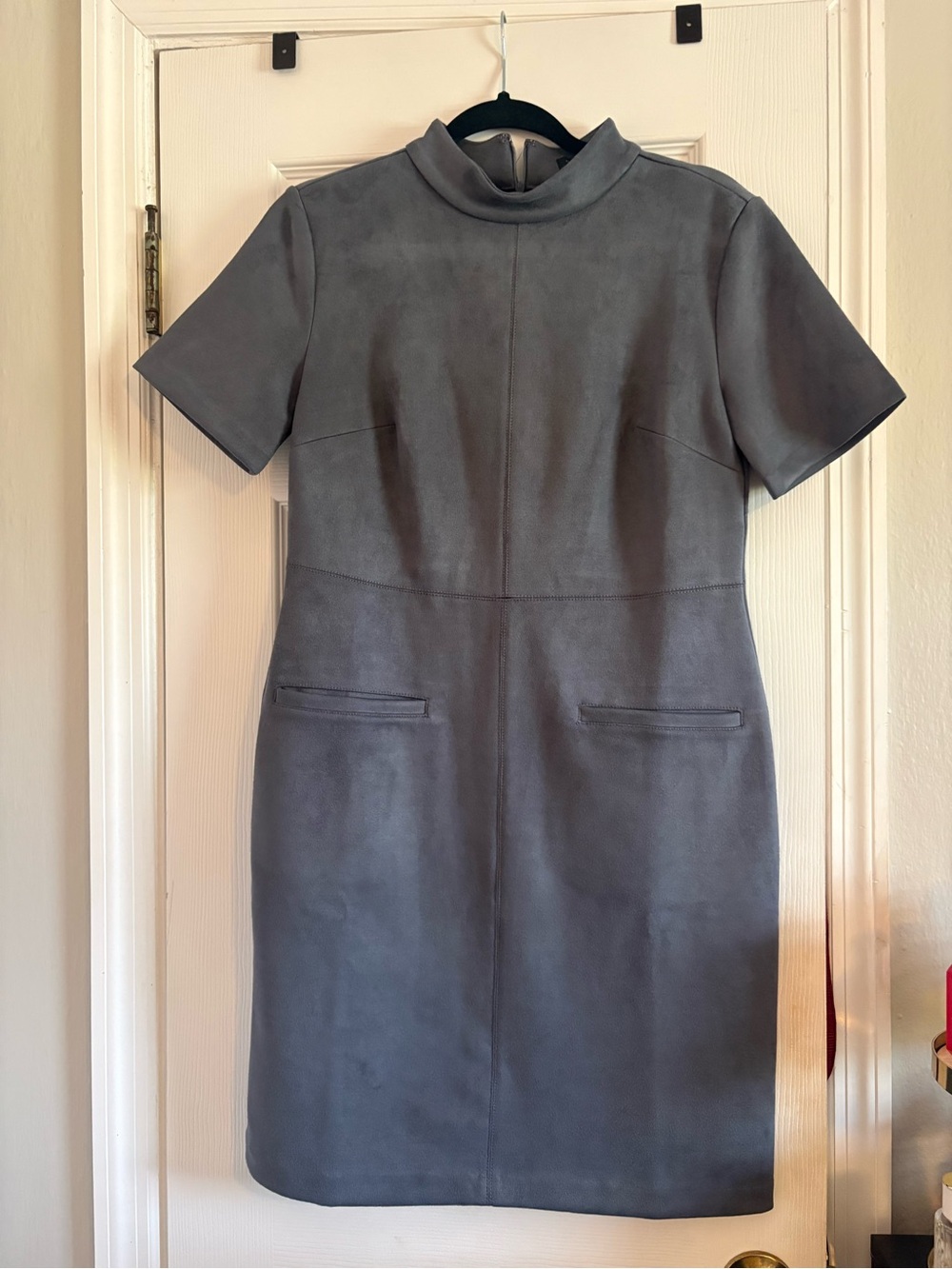 Ann Taylor Suede Mock-Neck Short Sleeve Sheath Dress in Slate Gray